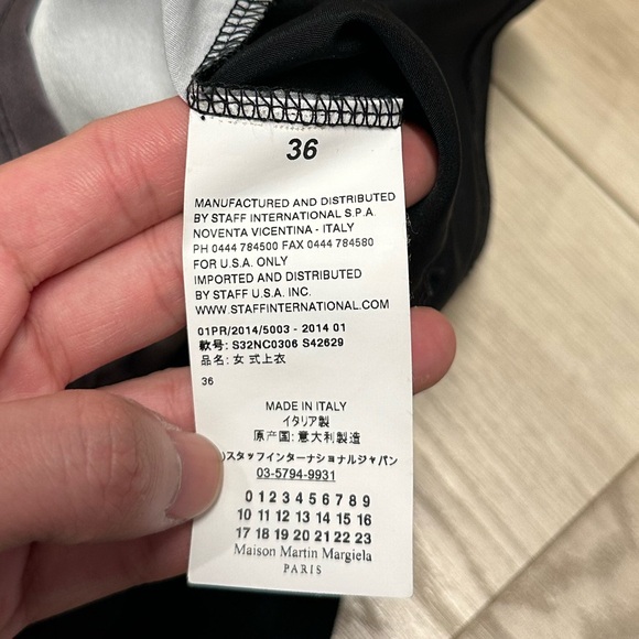 LIKE NEW Maison Margiela MM6 Women’s Printed Blouse T-Shirt - Picture 3 of 6